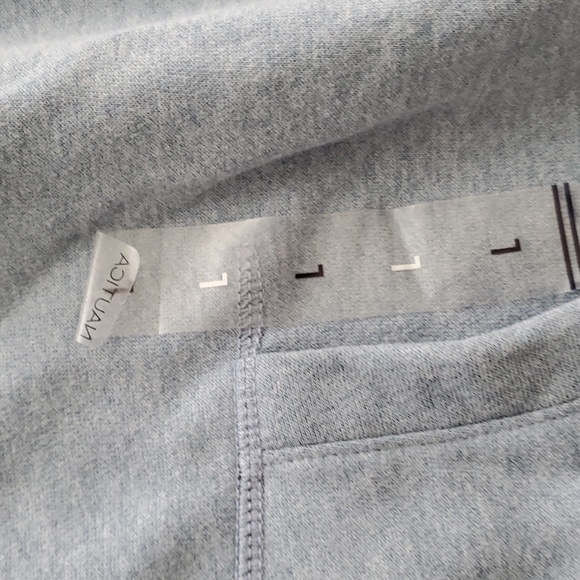 NEW Nautica Hoodie - Picture 2 of 4